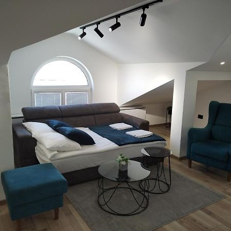 Apartament Sky Luxury Arandelovac Zewnętrze zdjęcie