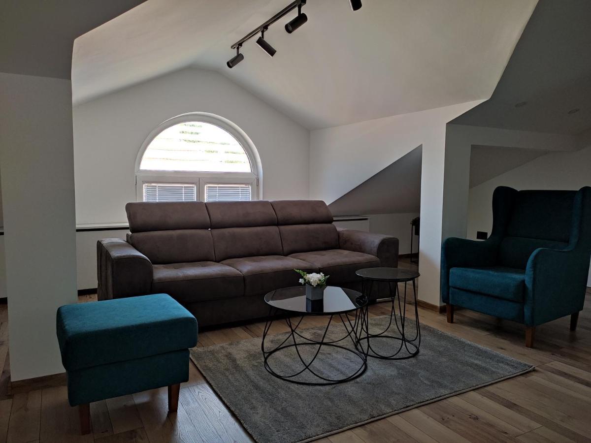 Apartament Sky Luxury Arandelovac Zewnętrze zdjęcie