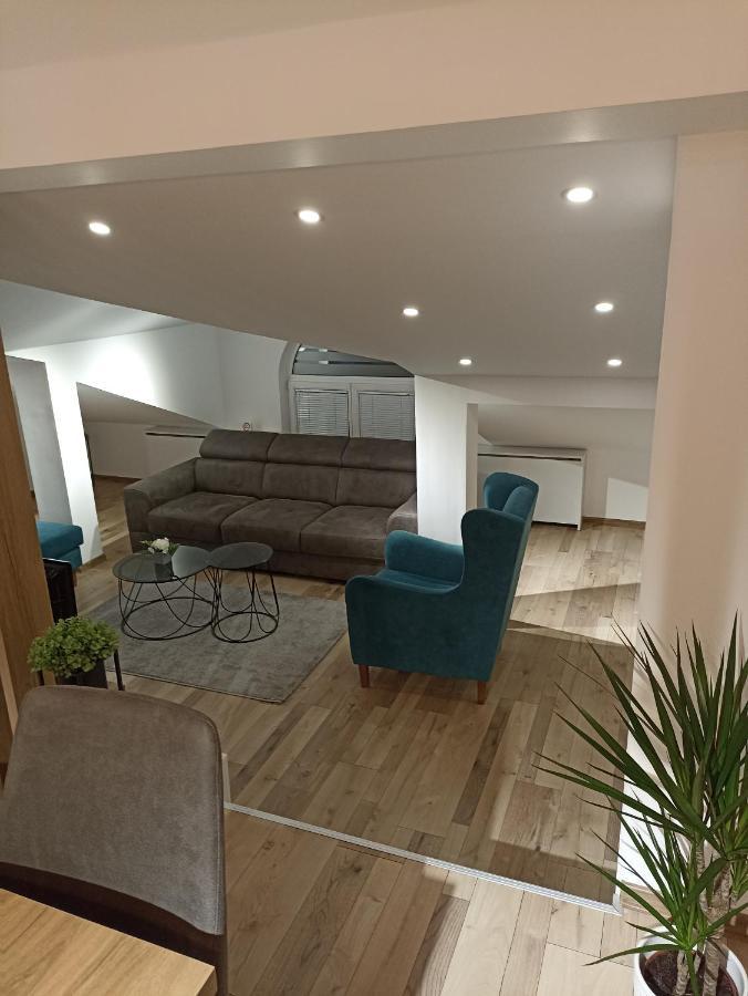 Apartament Sky Luxury Arandelovac Zewnętrze zdjęcie